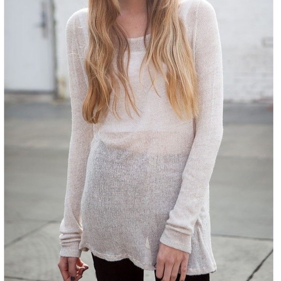 Brandy Melville Sweaters - Brandy Melville dioni oversized slouchy sweater